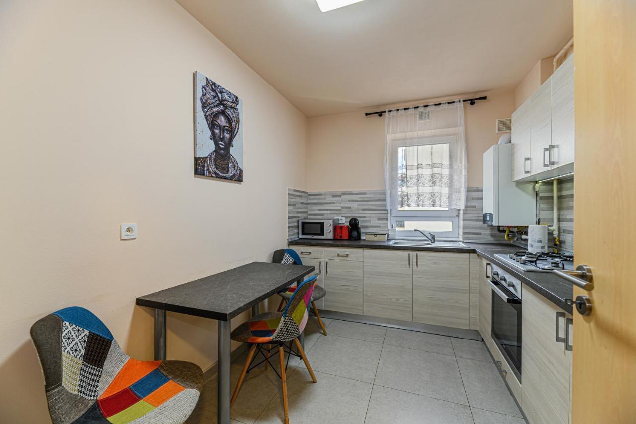 Elite Apartment 303 Braşov Esterno foto